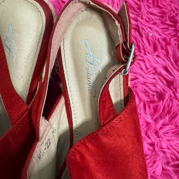 Red Women's Sandals - Picture 6 of 6